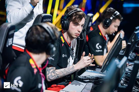 CFO战胜FLY晋级S15淘汰赛创佳绩